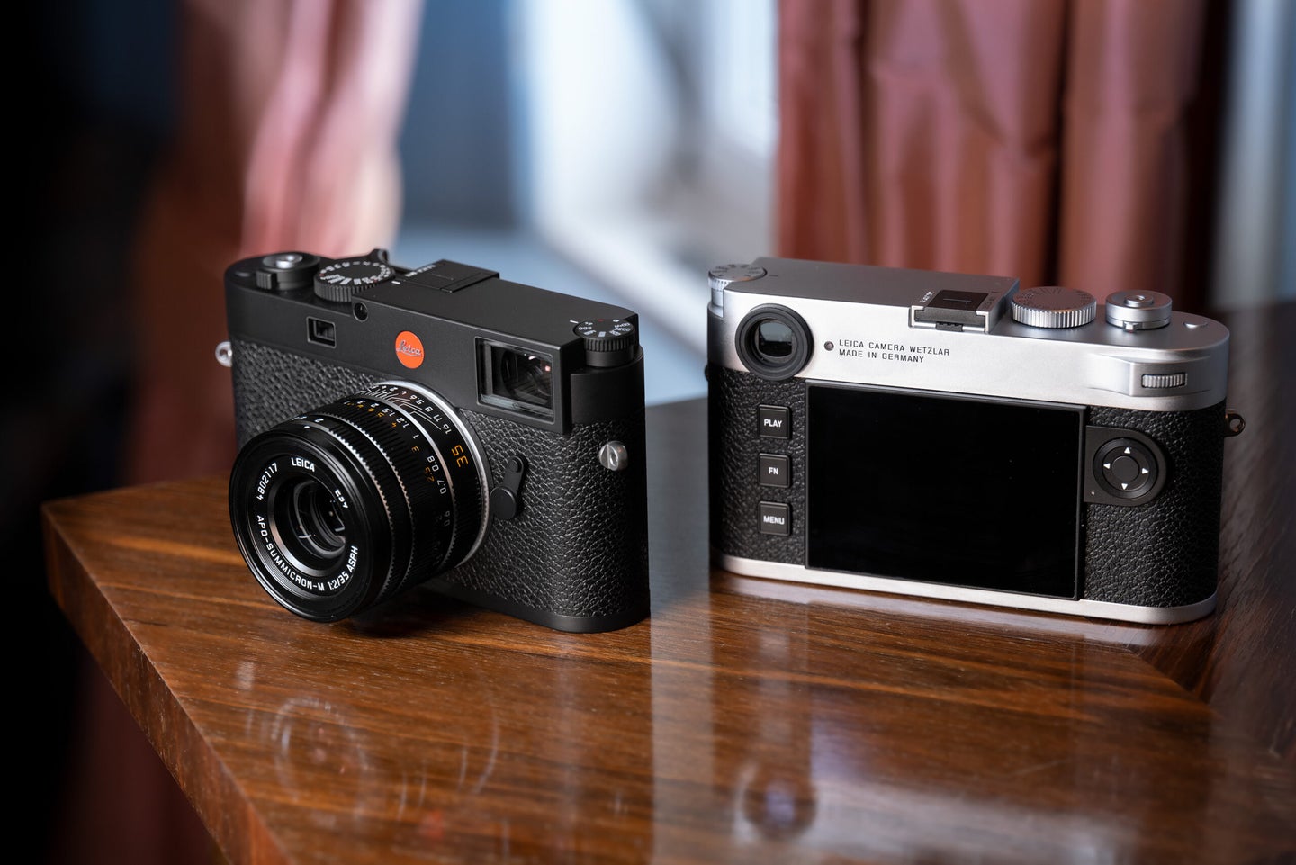 Leica M11 black and silver editions