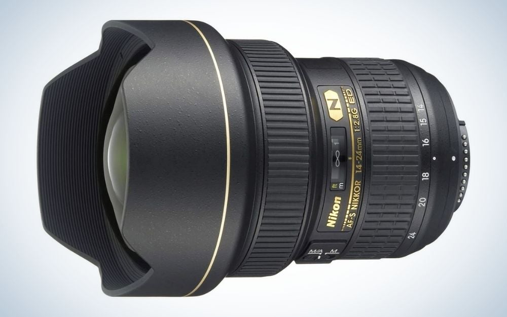 AF-S NIKKOR 14–24mm f/2.8G ED is the best lens for Nikon camera.