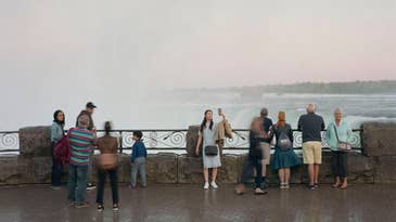 Alec Soth’s ‘Pound of Pictures,’ and four other analog-only photobooks worth checking out Alec Soth’s ‘Pound of Pictures,’ and four other analog-only photobooks worth checking out