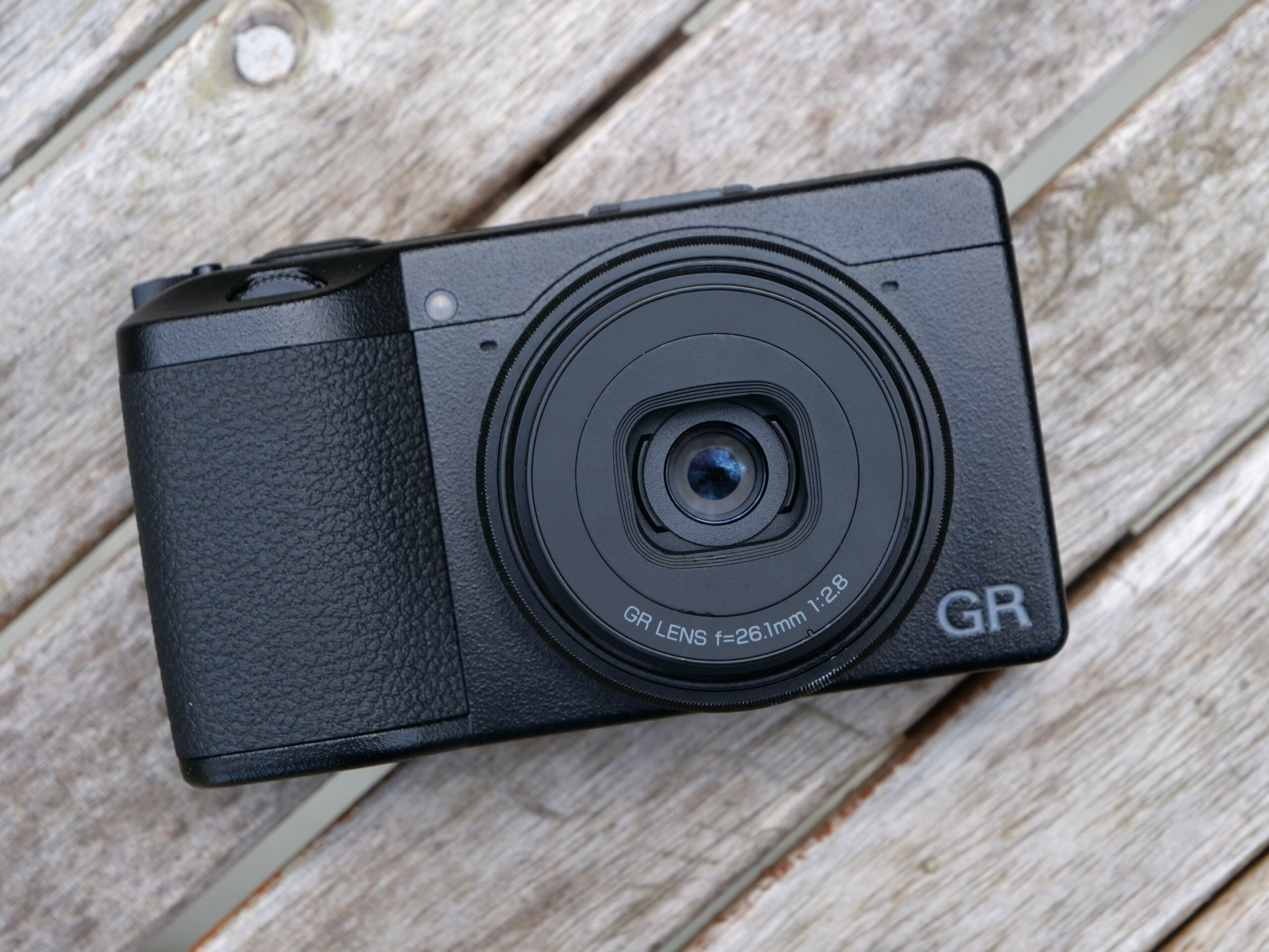  Ricoh GR II Digital Camera with 3-Inch LCD (Black) :  Electronics