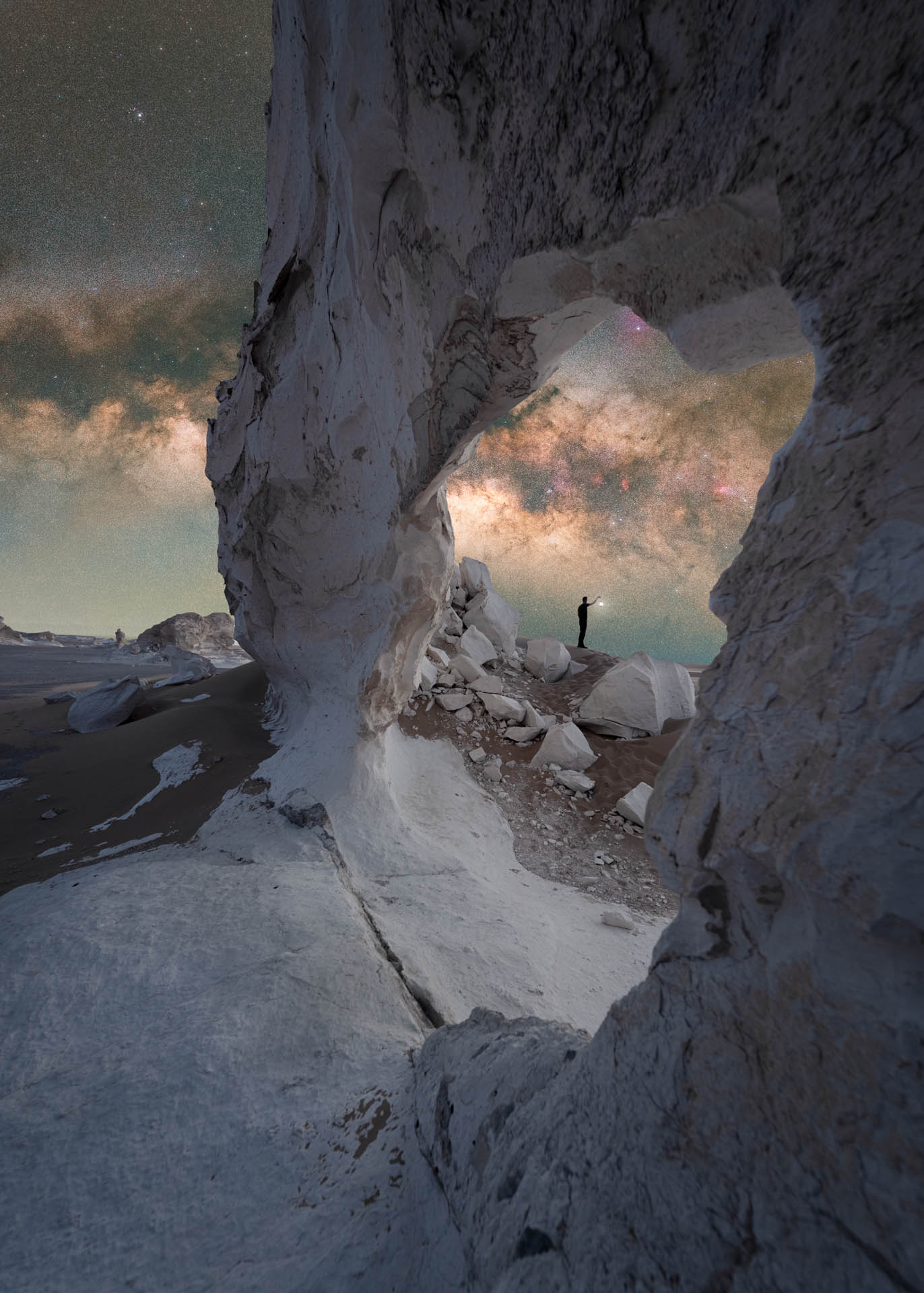 milky way in White Desert, Egypt