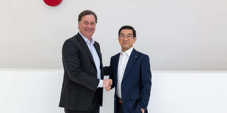 Leica & Panasonic to keep collaborating on cameras