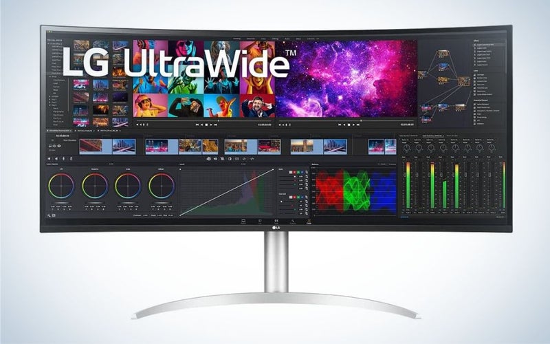 LG 40WP95C-W 40” UltraWide is the best ultrawide LG monitor.