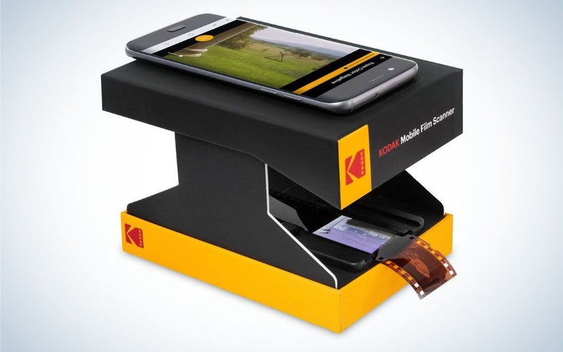 KODAK Mobile Film Scanner is the best slide viewer for smartphones.