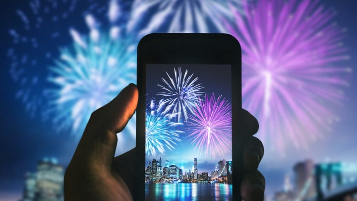 How to shoot better firework photos with your smartphone