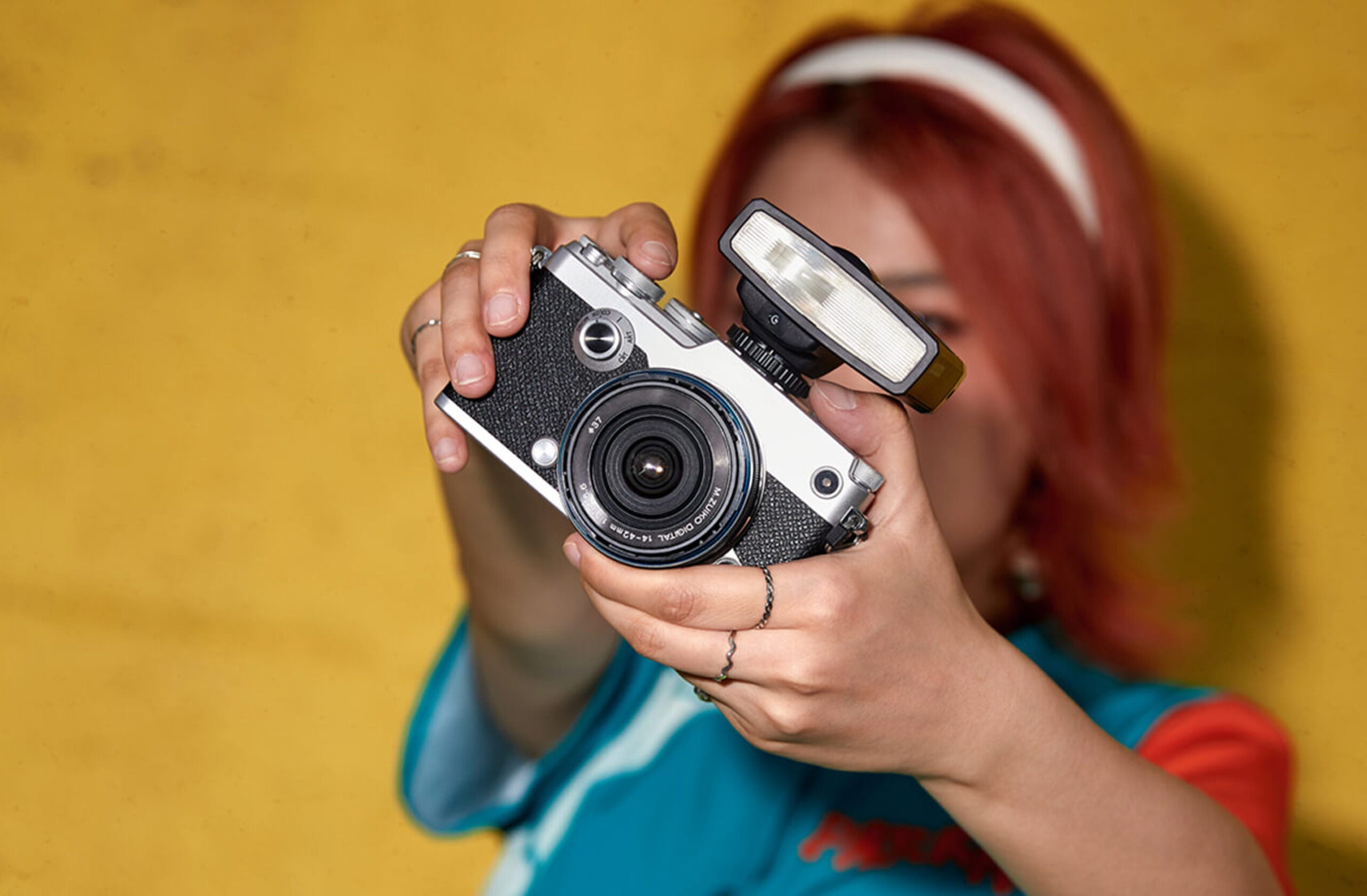 Godox Lux Elf : flash d'appoint au look rétro à la compatibilité