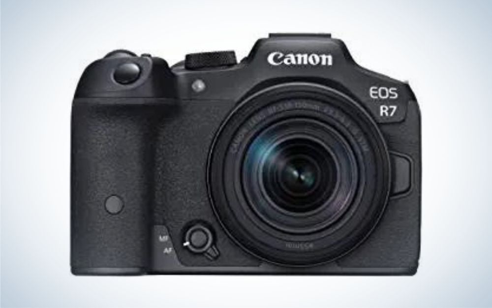 Canon R7