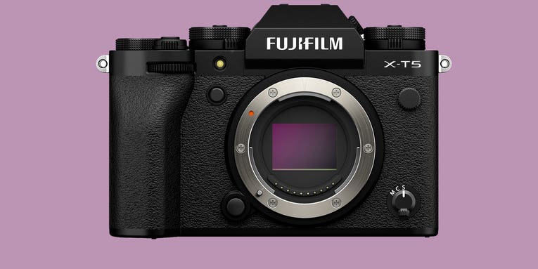 The Fujifilm X-T5 shrinks while adding advanced photo features The Fujifilm X-T5 shrinks while adding advanced photo features
