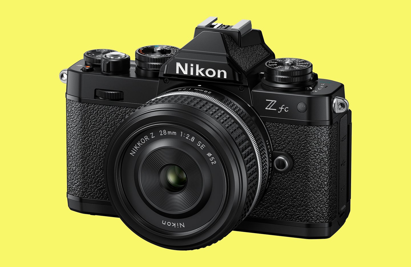 Nikon Z fc black edition with 40mm f2 SE