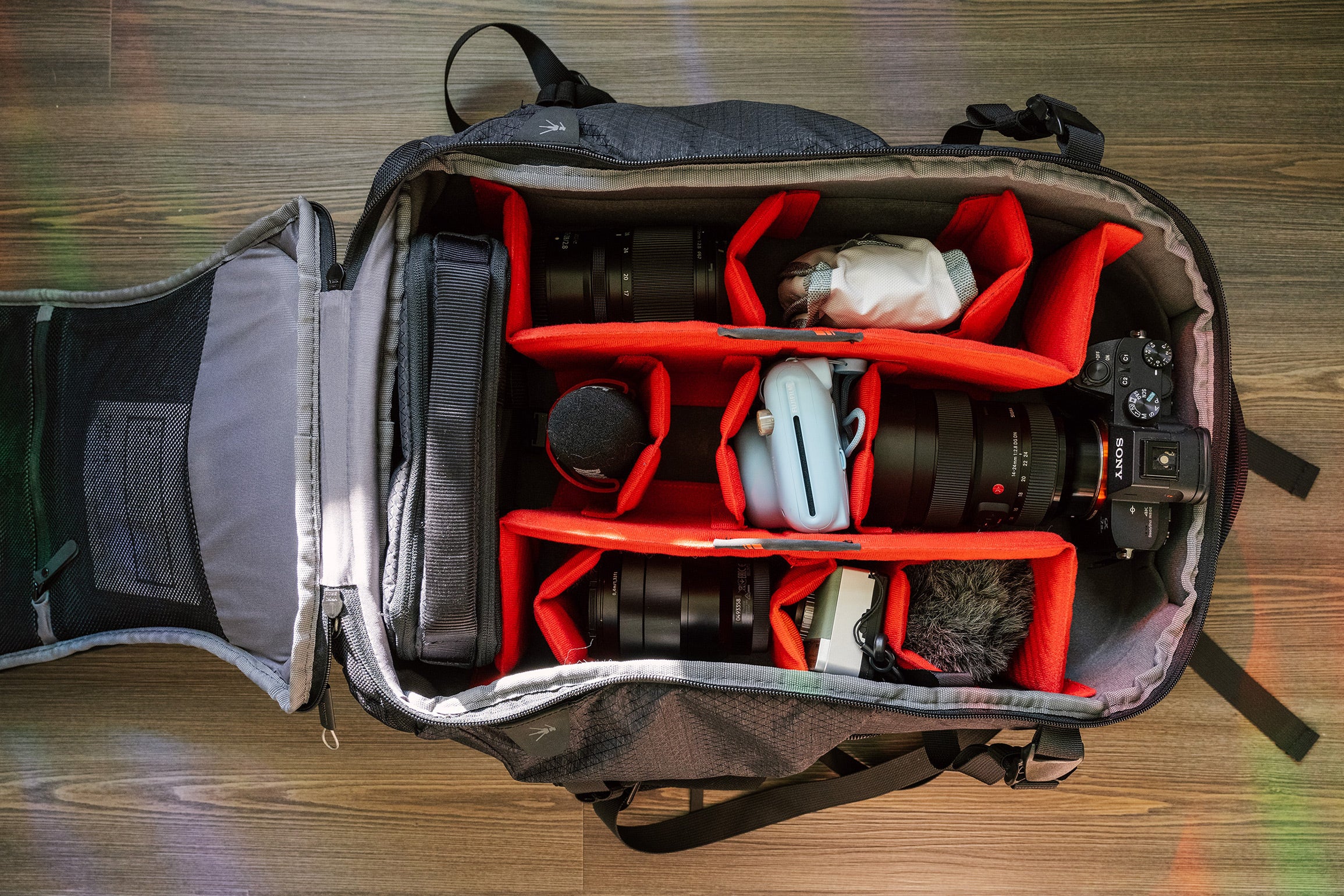 Inside the Manfrotto PRO Light Flexloader Backpack L