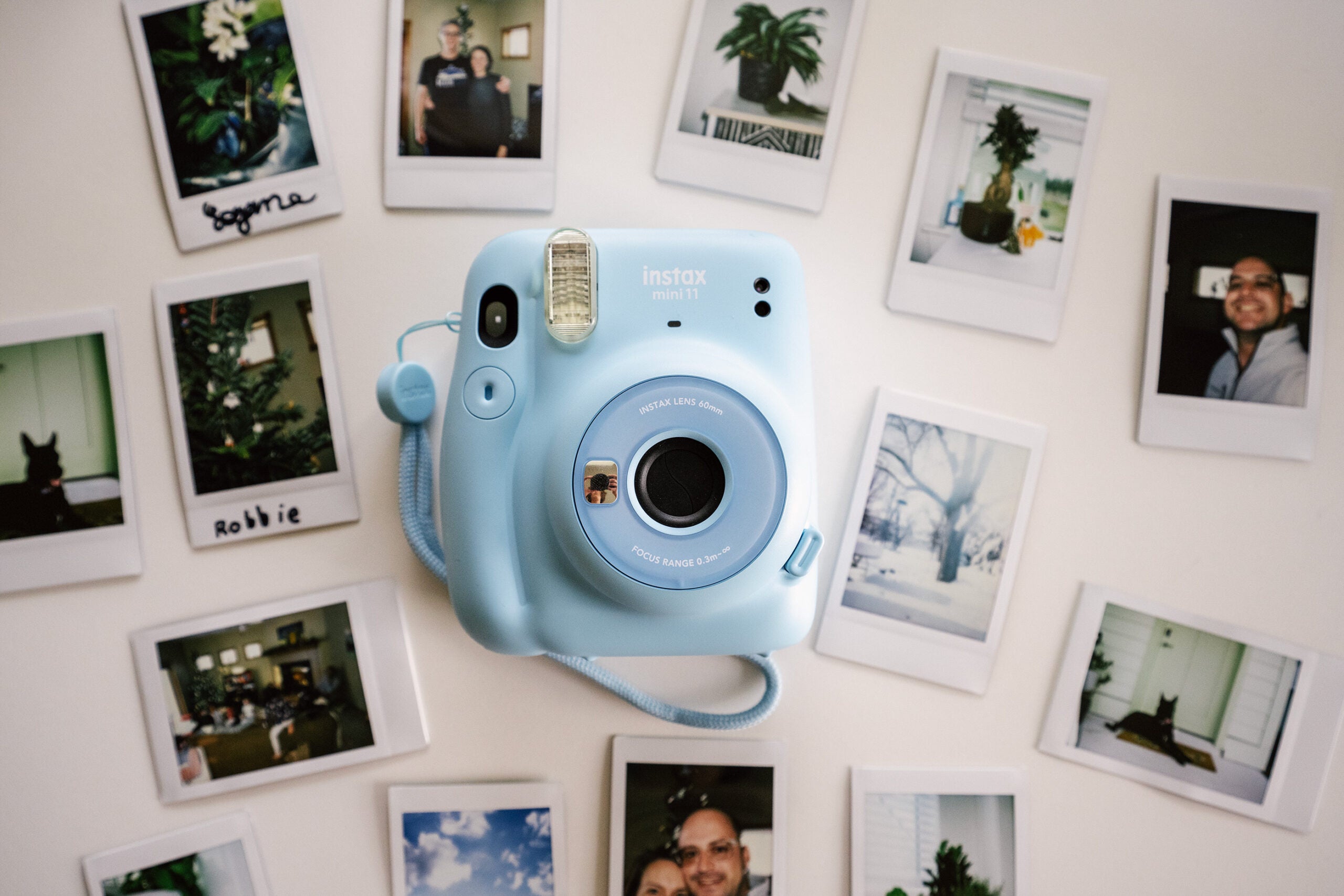 Hertogin ritme Observatie Instax Mini 11 review: A fun party trick | Popular Photography
