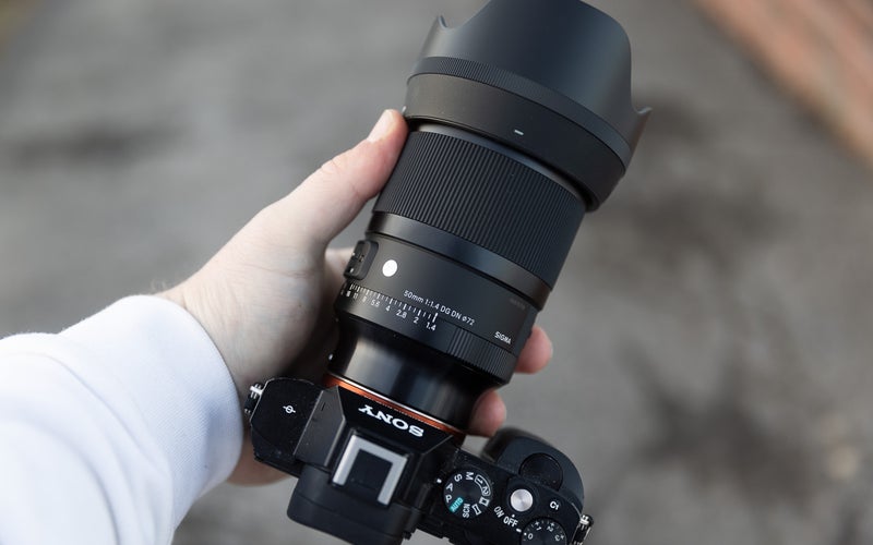 Sigma 50mm f/1.4 DG DN Art lens top