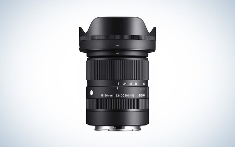 Sigma 18-50mm f/2.8 DC DN Contemporary