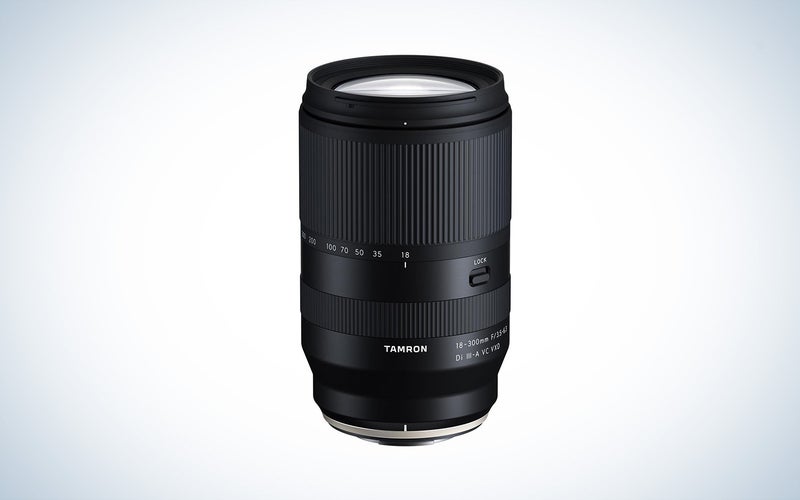 Tamron 18-300mm f/3.5-6.3 Di III-A VC VXD for Fujifilm X-mount