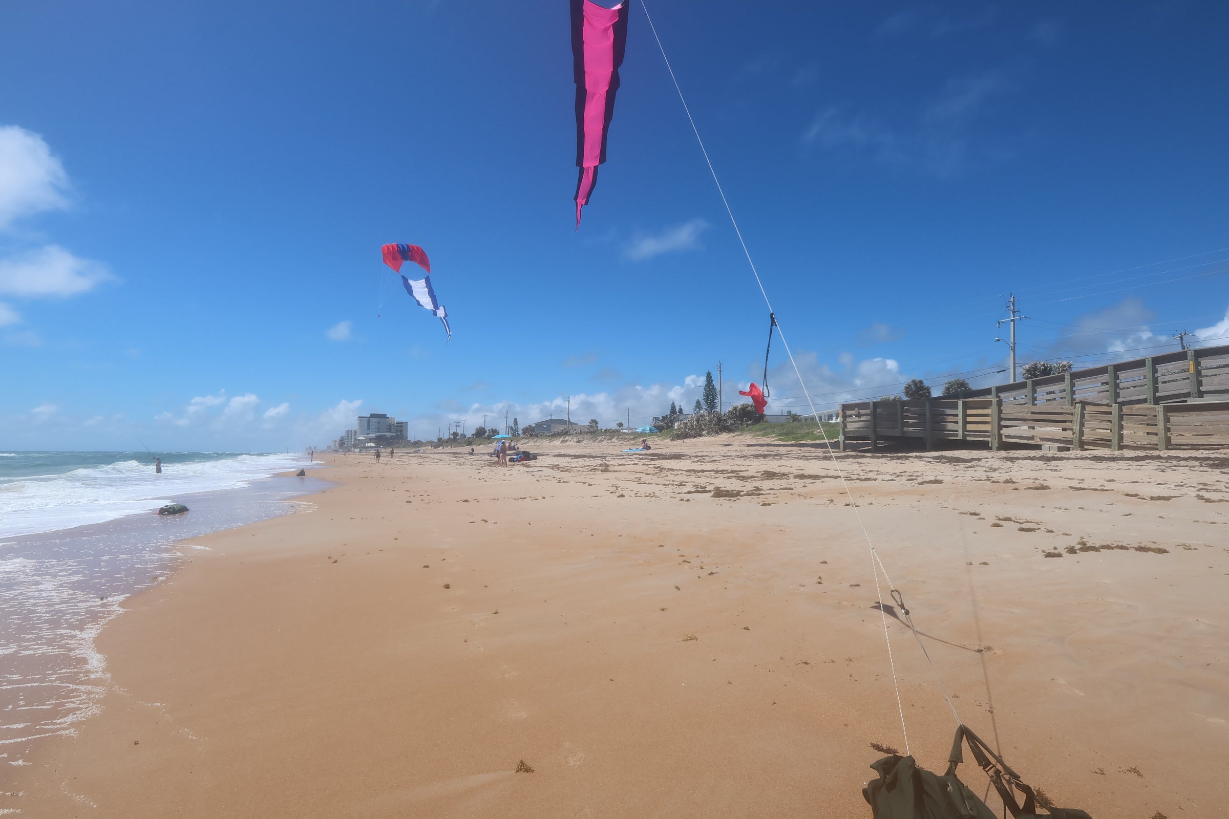 Photograph of a beach scene taken with the Canon PowerShot V10