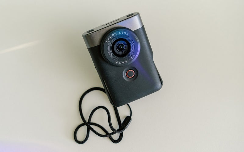 The Canon PowerShot V10 vlogging camera