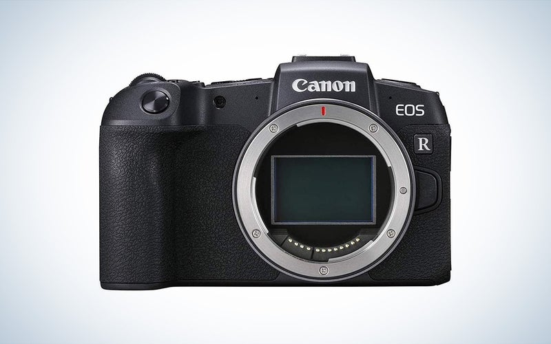 Cámara profesional económica Canon EOS RP