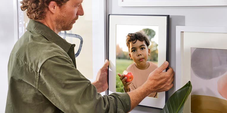 The Aura Walden is a 15-inch, wall-mountable digital photo frame